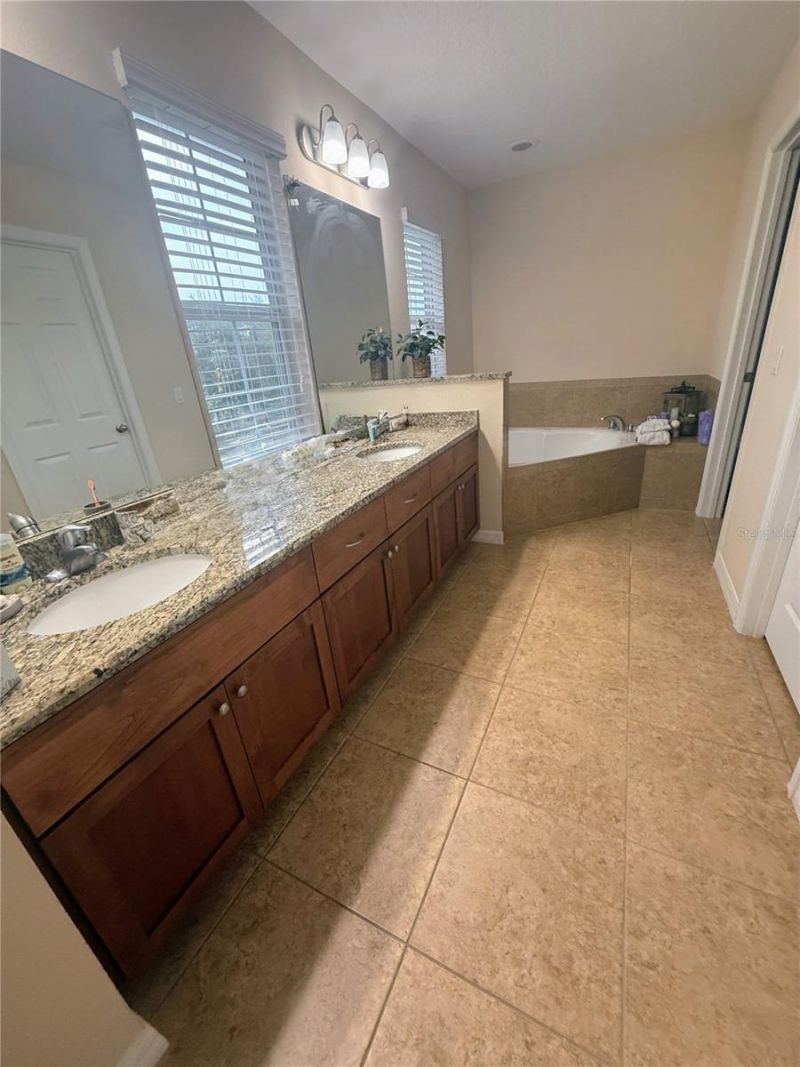 4884 Poolside Drive, Saint Cloud, FL 34769 Photo