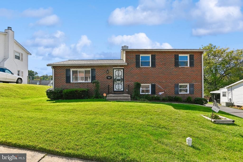 6739 FOX MEADOW ROAD, GWYNN OAK, MD 21207