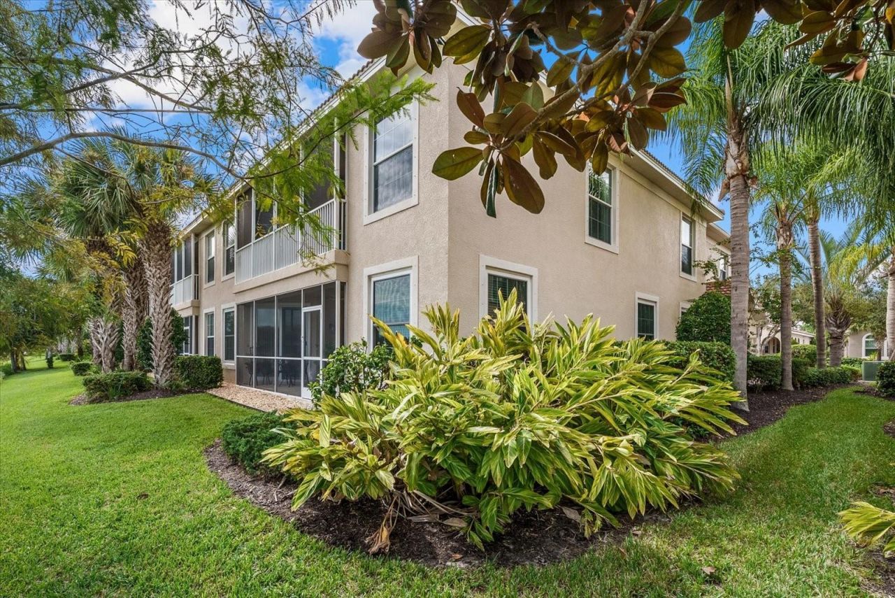 5725 Fossano Drive , Unit 706, Sarasota, FL 34238 Photo