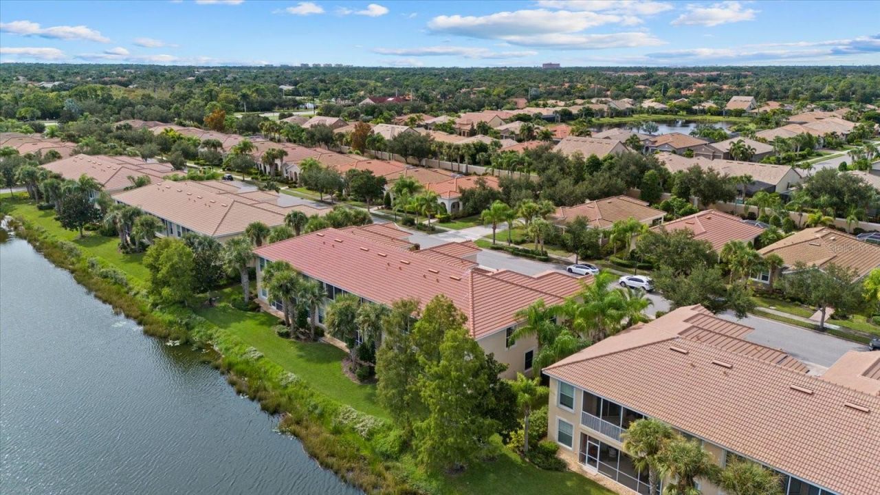 5725 Fossano Drive , Unit 706, Sarasota, FL 34238 Photo