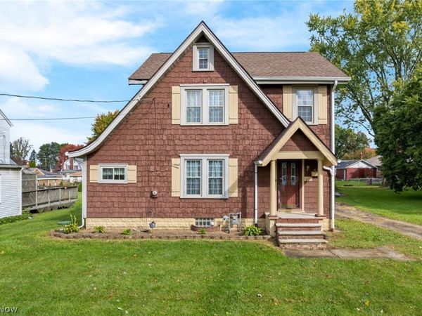 223 E 3rd Street , East Canton, OH 44730