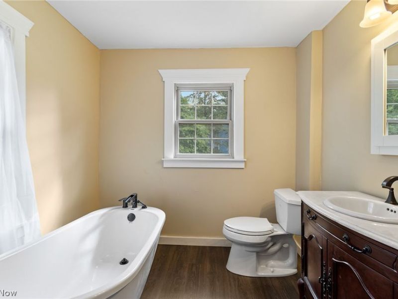 223 E 3rd Street, East Canton, OH 44730 Photo 22
