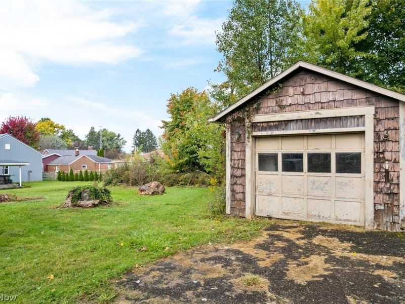 223 E 3rd Street, East Canton, OH 44730 Photo 31