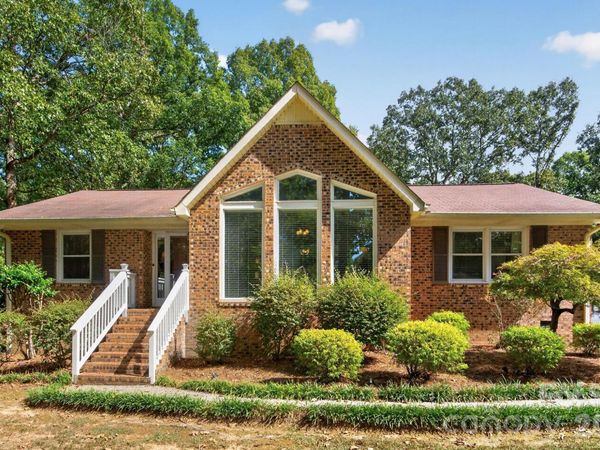 2209 Rainbrook Drive, Monroe, NC 28112