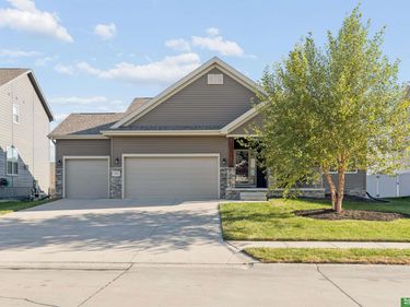 7813 S 184th Avenue, Omaha, NE 68136