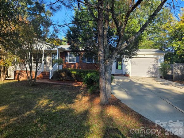 120 Glenwood Drive SW, Concord, NC 28025