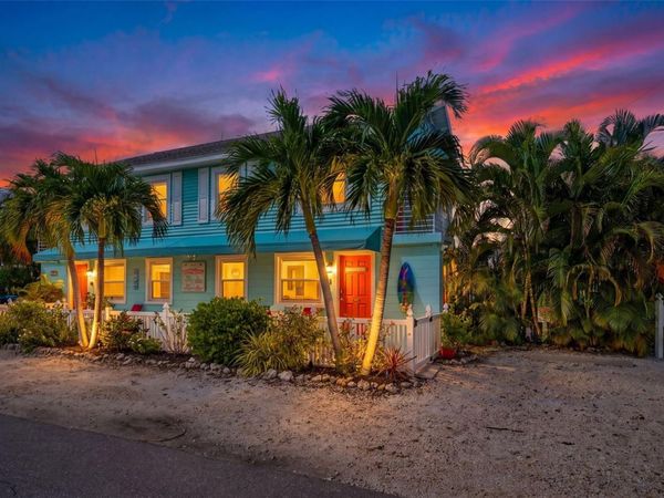 308 2ND STREET N, Unit 102, BRADENTON BEACH, FL 34217