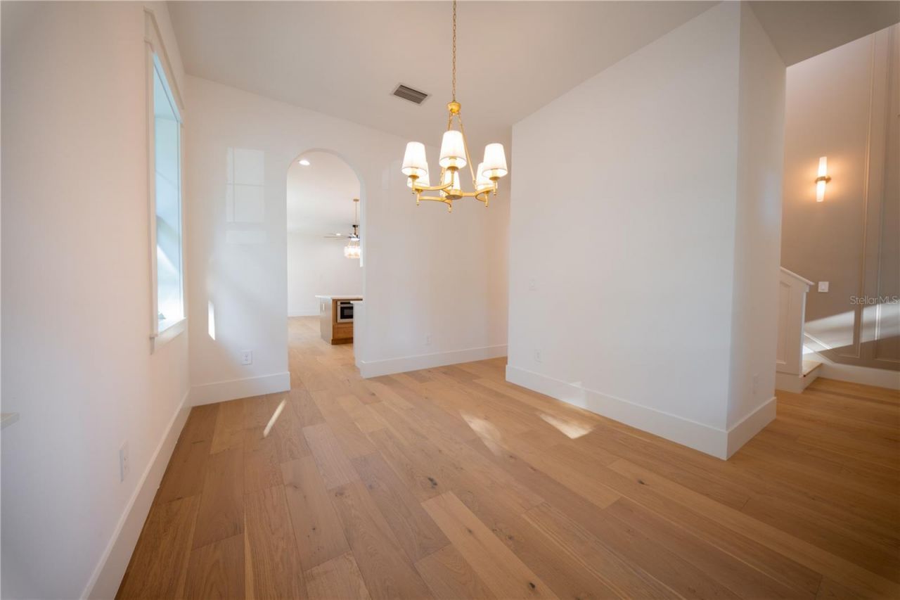 1200 13th Street N, Saint Petersburg, FL 33705 Photo