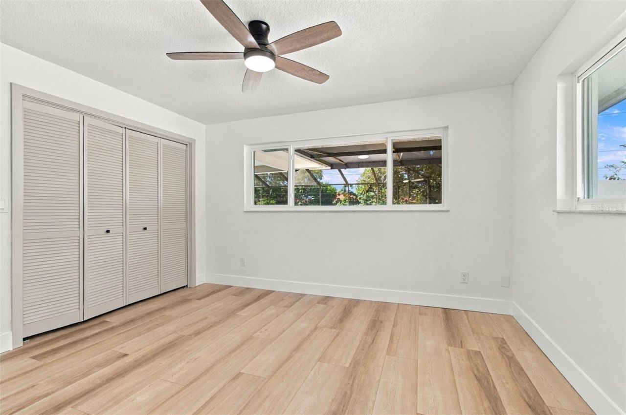 2942 Clubhouse Drive W, Clearwater, FL 33761 Photo