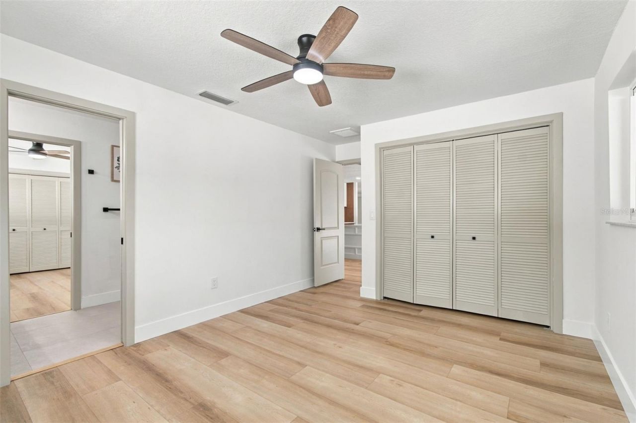2942 Clubhouse Drive W, Clearwater, FL 33761 Photo