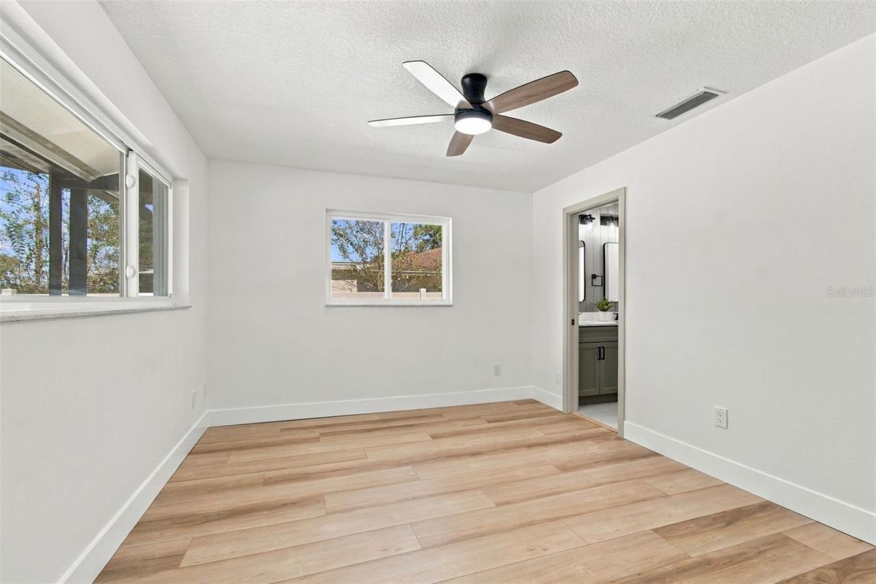2942 Clubhouse Drive W, Clearwater, FL 33761 Photo