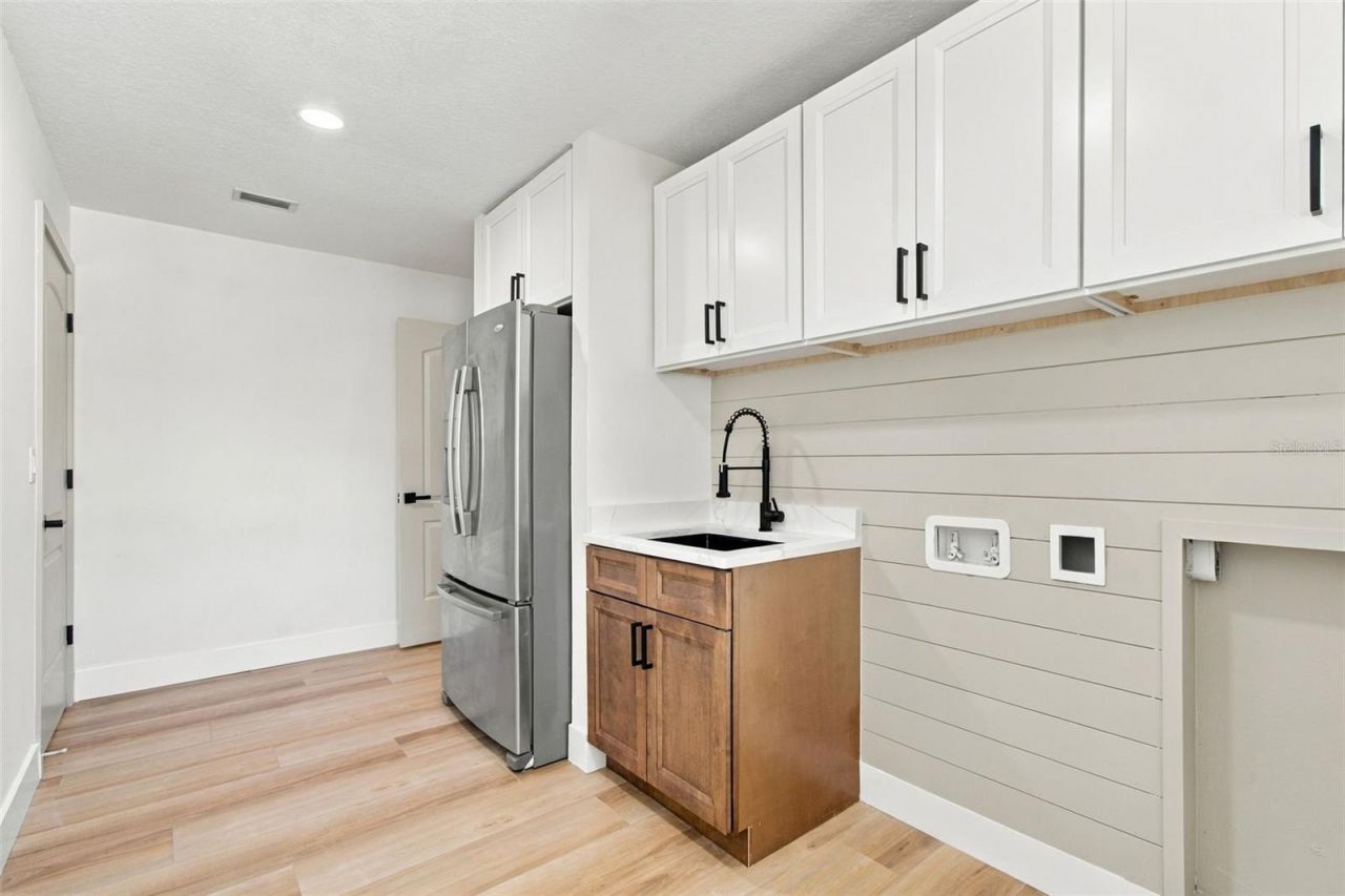 2942 Clubhouse Drive W, Clearwater, FL 33761 Photo