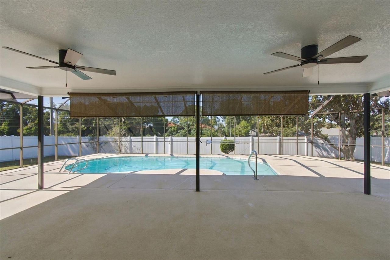2942 Clubhouse Drive W, Clearwater, FL 33761 Photo