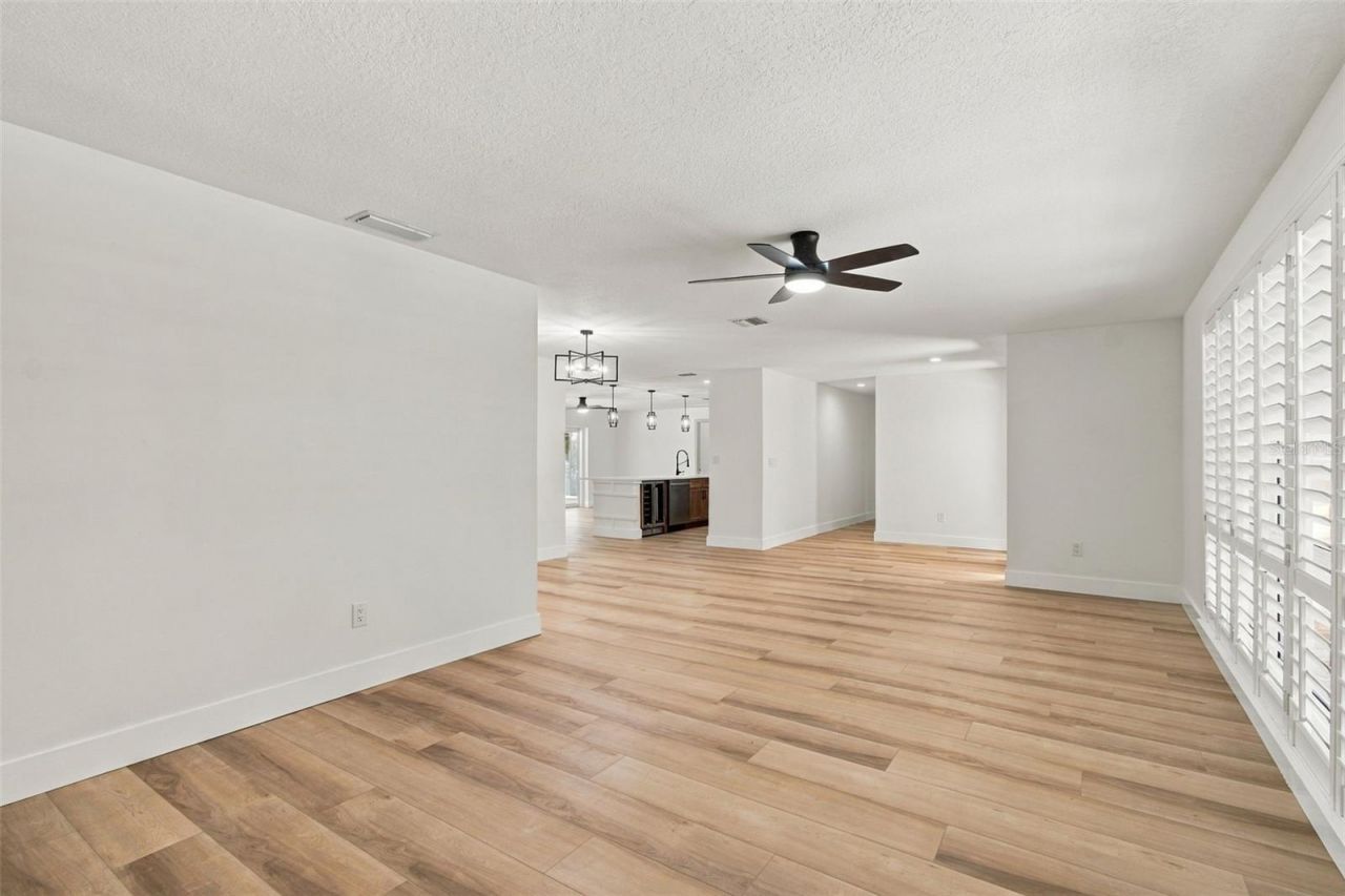2942 Clubhouse Drive W, Clearwater, FL 33761 Photo