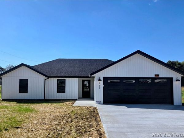 1013 Colorado Avenue , Eldon, MO 65026