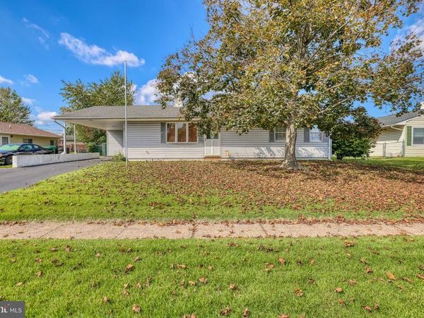 43 SHEPHERD LANE, LEVITTOWN, PA 19055
