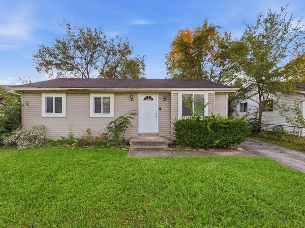 3483 Penfield Road , Columbus, OH 43227