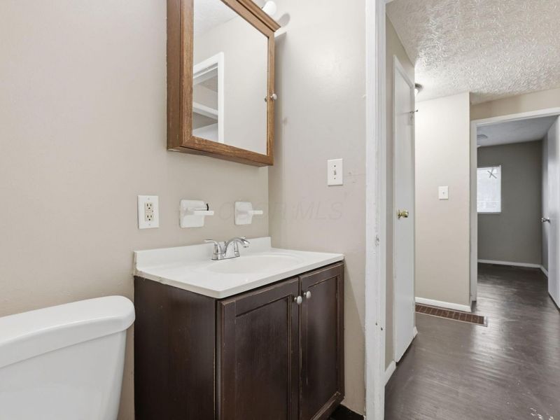 3483 Penfield Road , Columbus, OH 43227 Photo 39