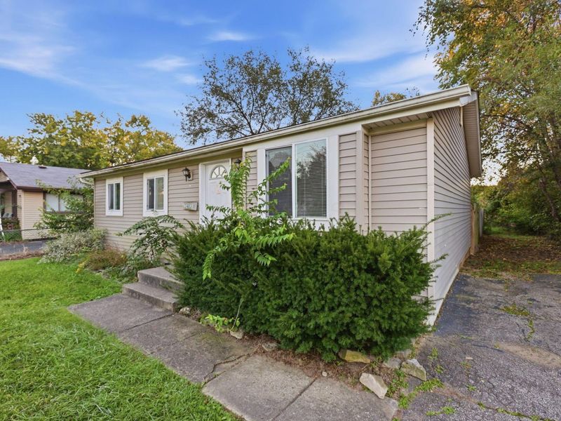 3483 Penfield Road , Columbus, OH 43227 Photo 4