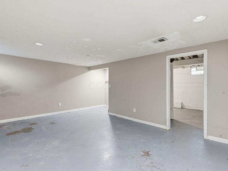 3483 Penfield Road , Columbus, OH 43227 Photo 44