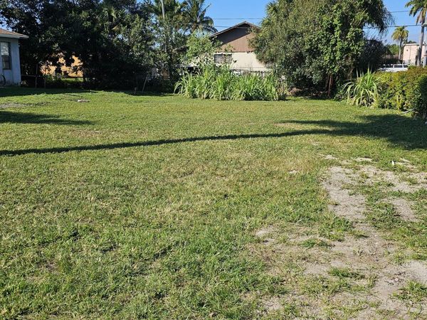 536 SW 2ND Street, Belle Glade, FL 33430