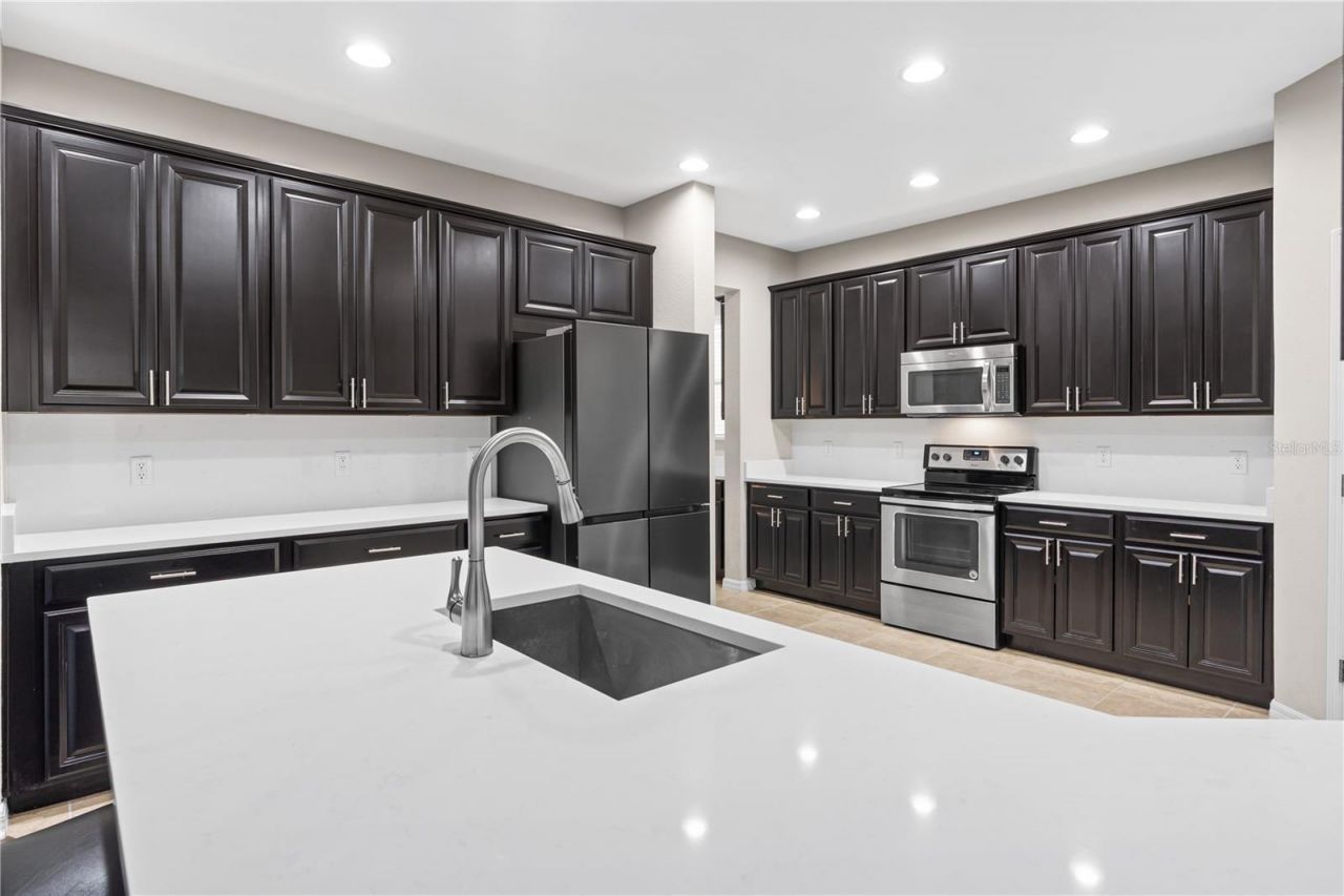5955 Caldera Ridge Drive , Lithia, FL 33547 Photo