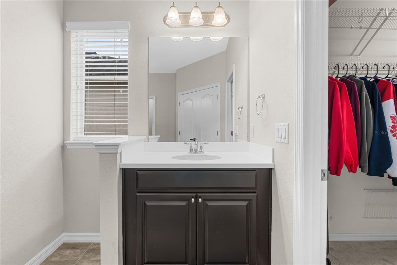 5955 Caldera Ridge Drive , Lithia, FL 33547 Photo