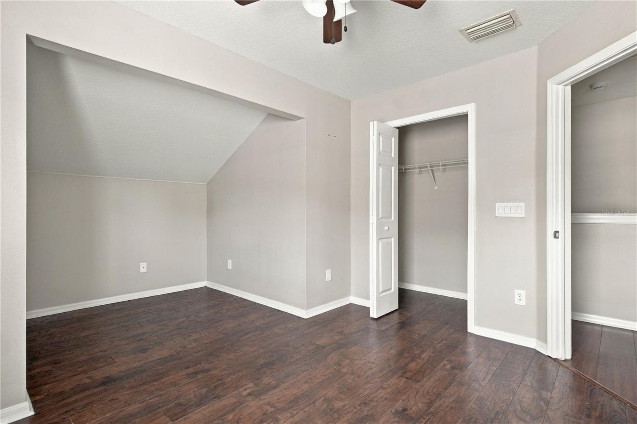 10321 Avelar Ridge Drive , Riverview, FL 33578 Photo