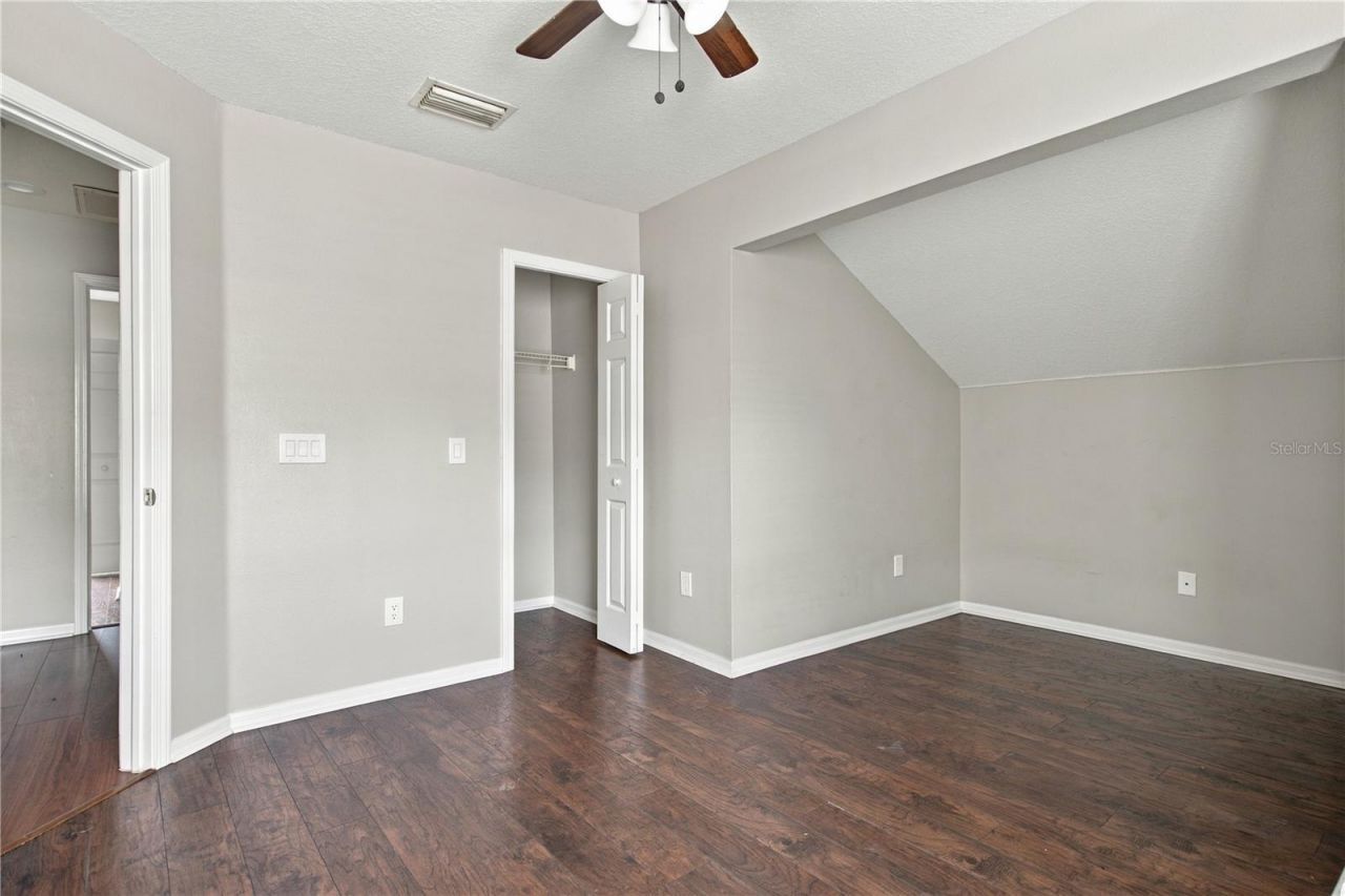 10321 Avelar Ridge Drive , Riverview, FL 33578 Photo