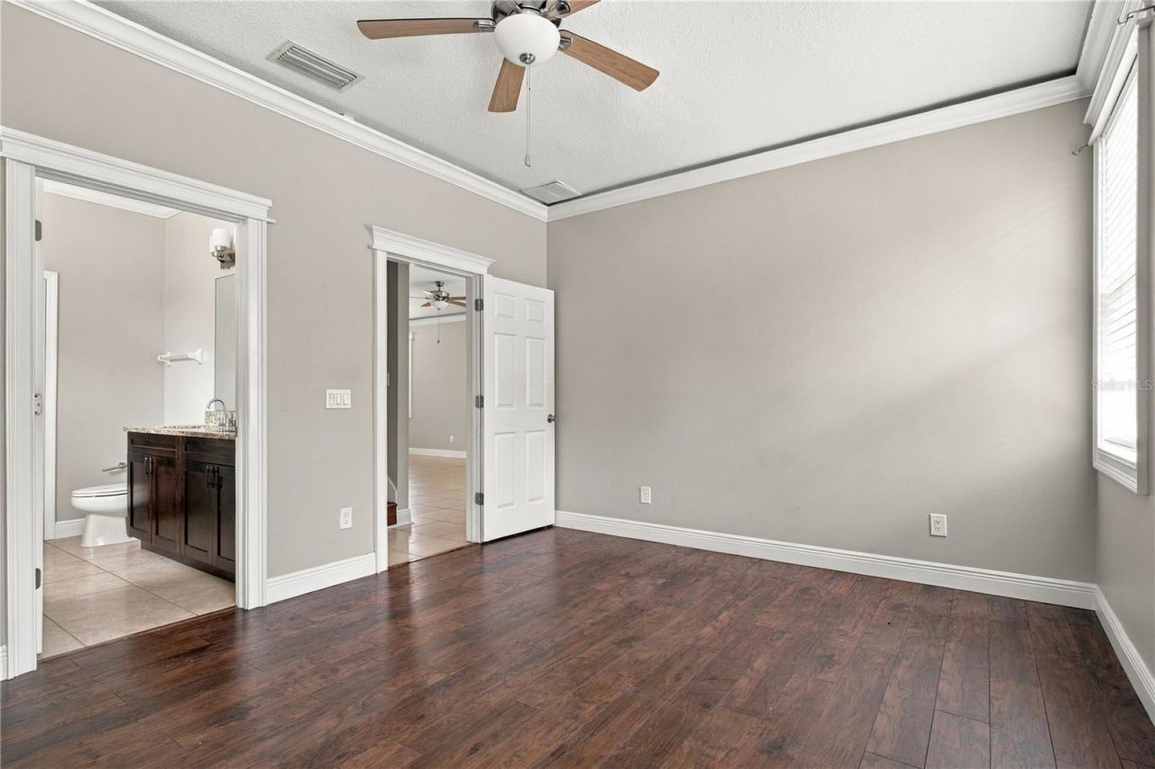 10321 Avelar Ridge Drive , Riverview, FL 33578 Photo