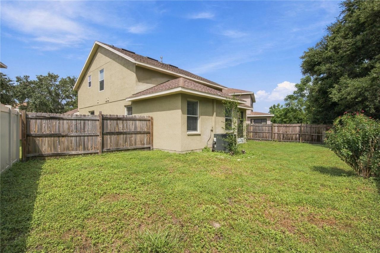 10321 Avelar Ridge Drive , Riverview, FL 33578 Photo