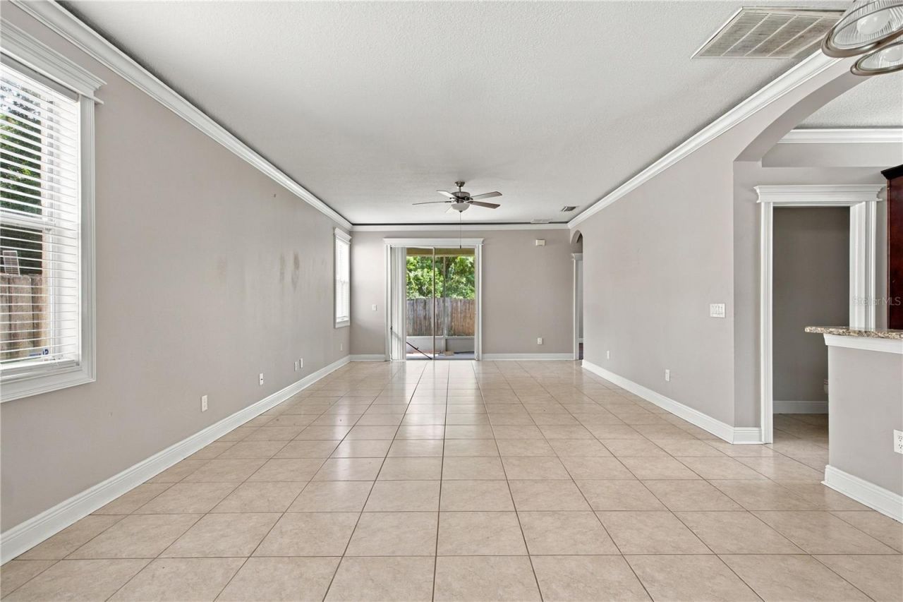 10321 Avelar Ridge Drive , Riverview, FL 33578 Photo