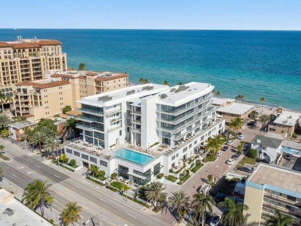 3319 N Ocean Drive, Unit TH6, Hollywood, FL 33019