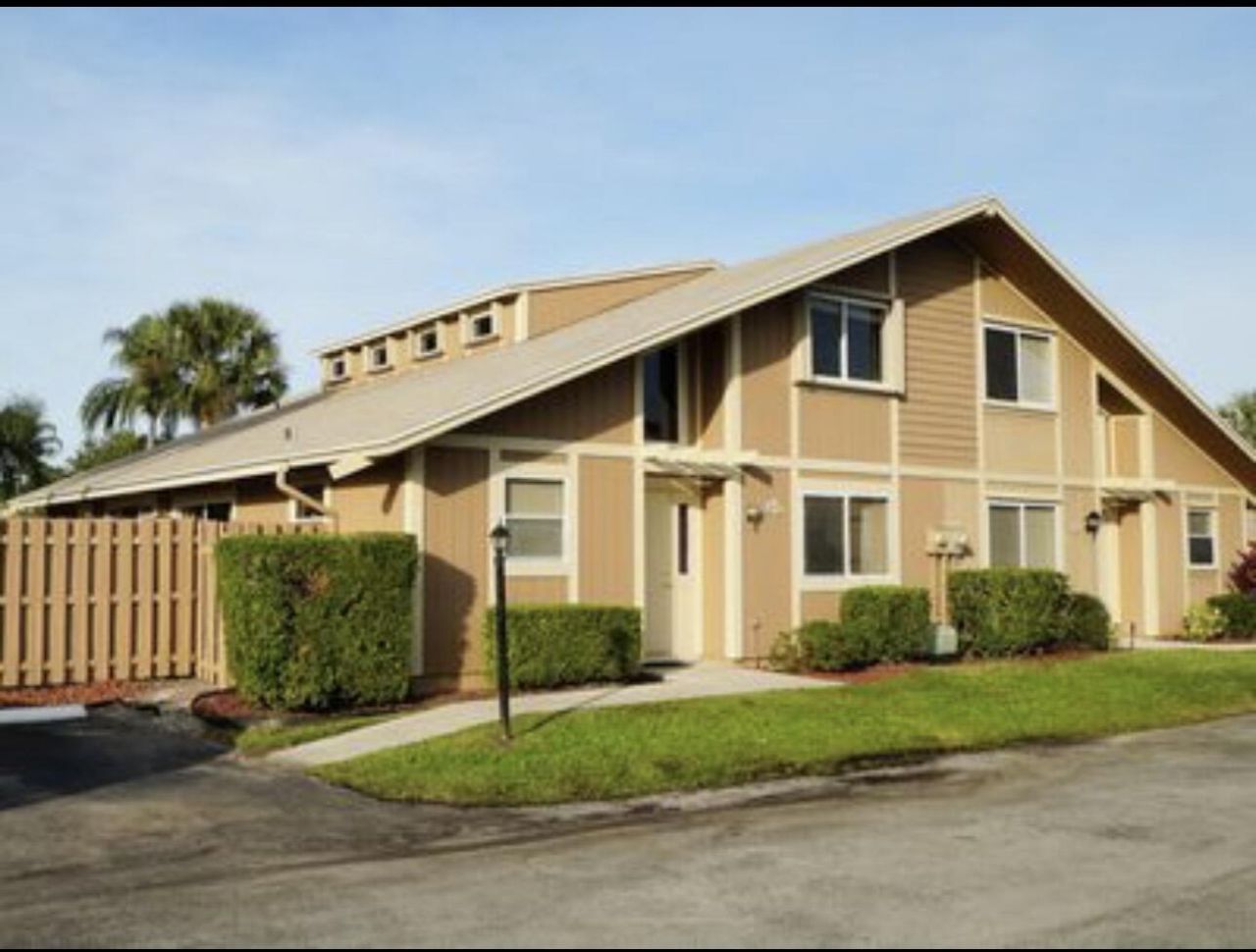 291 Maplecrest Circle, Jupiter, FL 33458 Photo