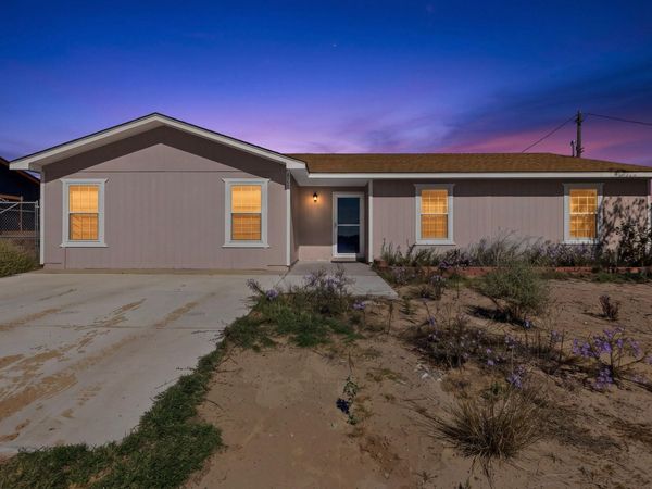 511 Northern Boulevard NW, Rio Rancho, NM 87124
