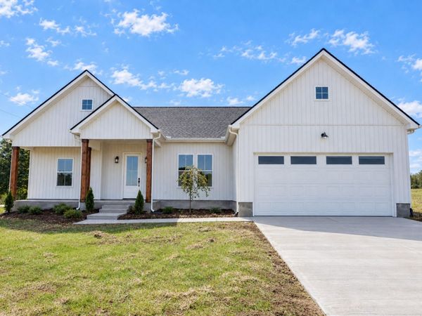 2864 Smoot Rd , Morrison, TN 37357