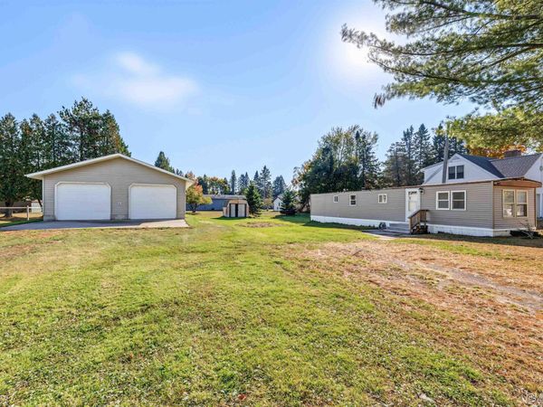 411 Intake Road, Manistique, MI 49854