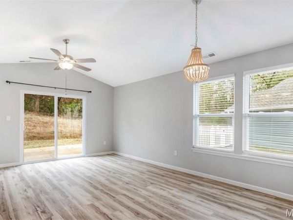 926 Osage Villa Court, Villa Ridge, MO 63089