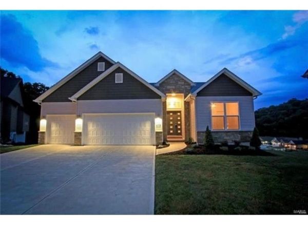477 Amber Lake Court, Imperial, MO 63052