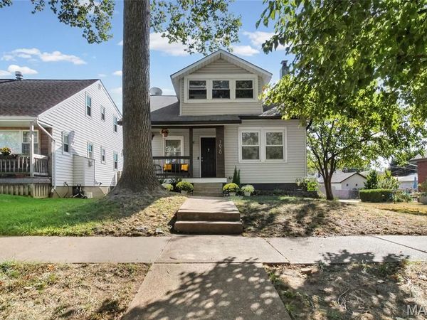 7020 Sutherland Avenue, St Louis, MO 63109