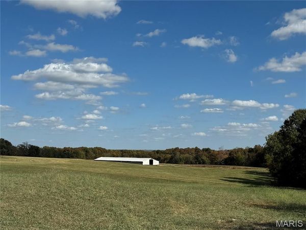564 Cave Farm Road , Troy, MO 63379
