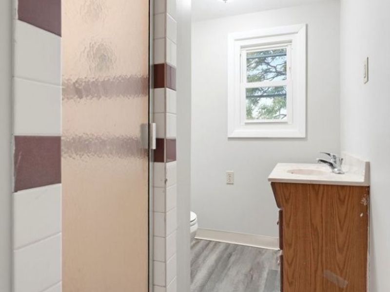 742 Northfield Road, Bedford, OH 44146 Photo 9