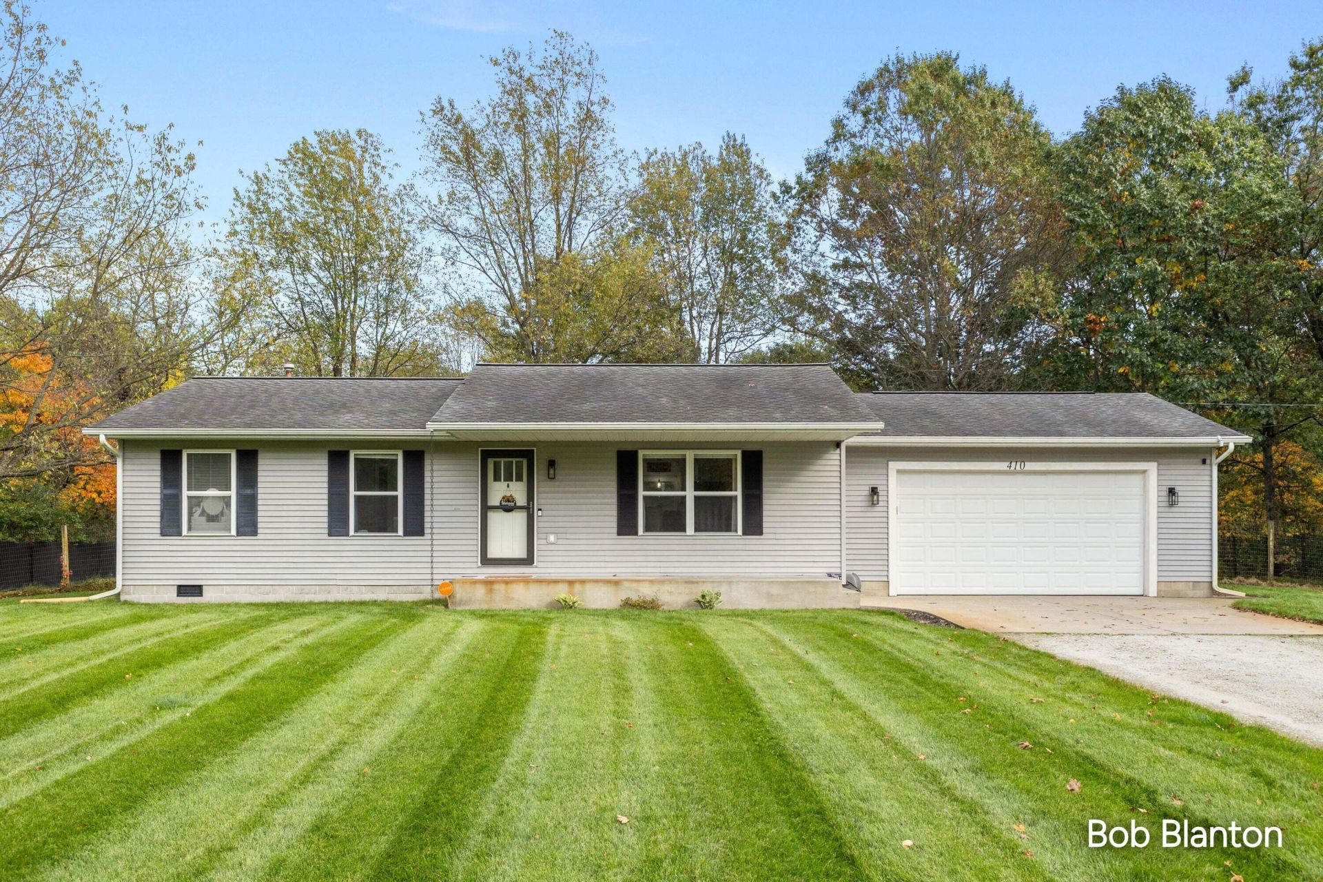 410 S Mill Iron Road, Muskegon, MI 49442 Main Photo