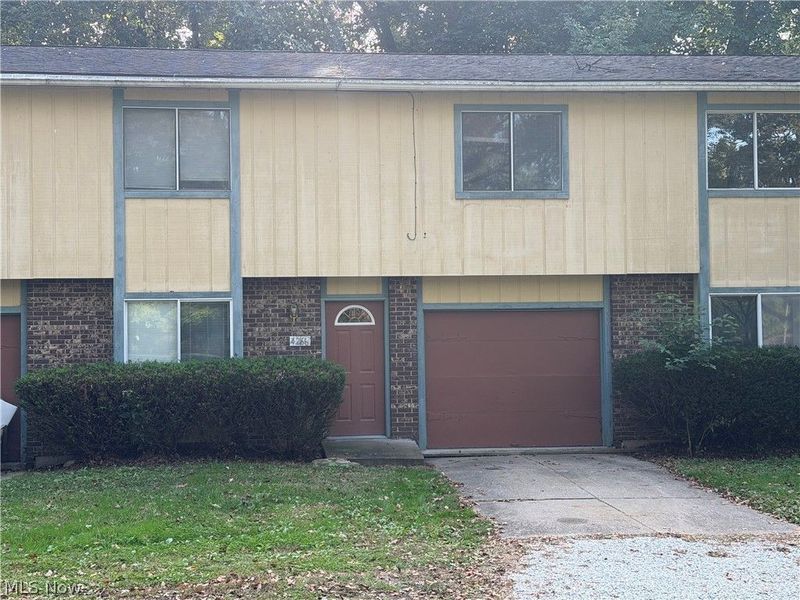 4264 S Main Street, Unit 4266, Akron, OH 44319 Photo 1