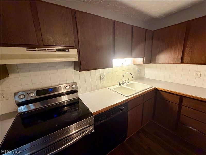 4264 S Main Street, Unit 4266, Akron, OH 44319 Photo 13