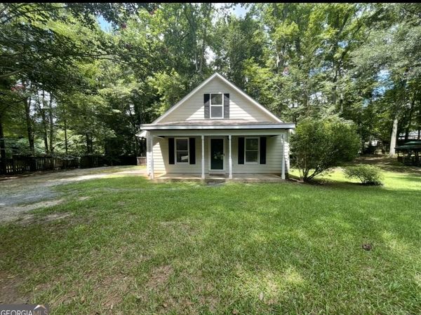 61 Clearwater Road, Sharpsburg, GA 30277