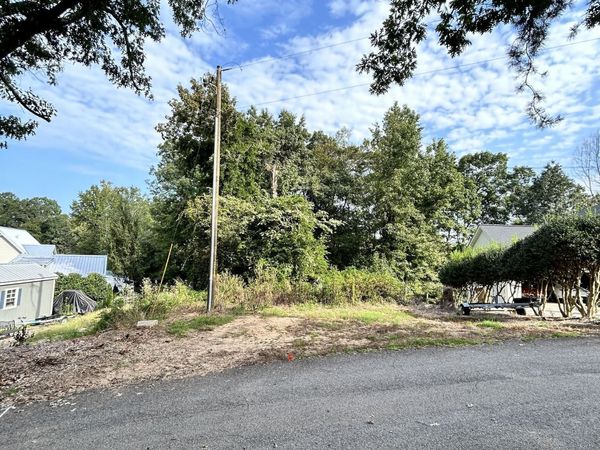 4033 Sargent, Gainesville, GA 30506