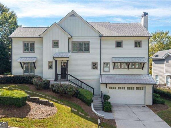 3262 Lynwood Drive NE, Brookhaven, GA 30319
