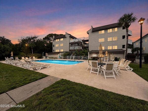 1524 Wood Avenue , St. Simons Island, GA 31522