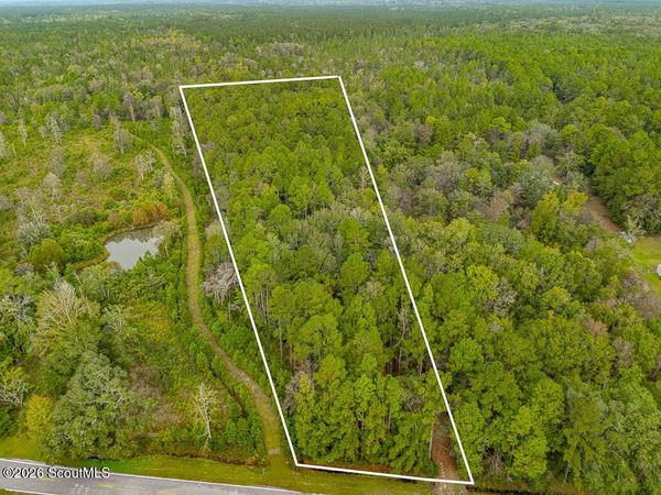 713 Old Ccc Road , Brunswick, GA 31523